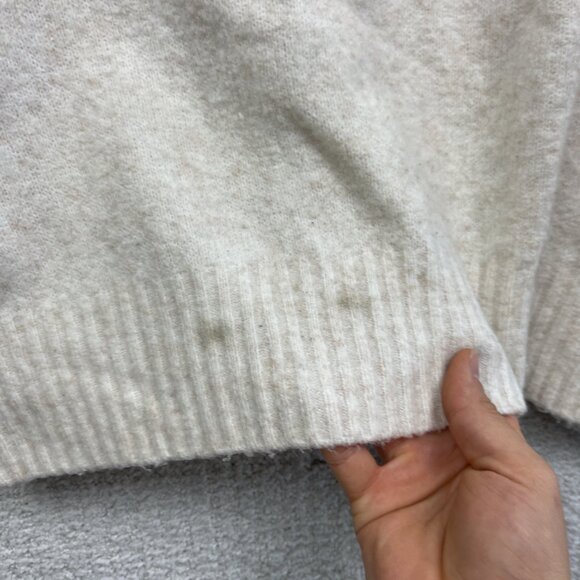 H&M Beige / Off White Off The Shoulder Wool Blend Knit Chumky Sweater Size M - Picture 7 of 16
